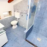 Luxury With A Swimming Pool Manjadvorci, Marcana - 7731 Vila *